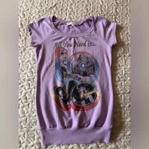 'All you need is Love' Lavender Multi Colored Graphic Short Sleeve Top Size S
